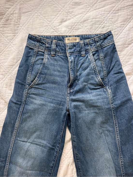 Madewell Denim - Madewell Relaxed Straight Men’s Jeans in Mid Blue Wash